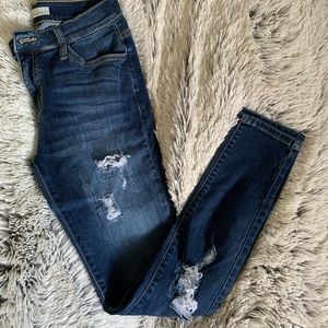 🤩HP🤩 Ripped/Distressed Kancan Skinny Jeans